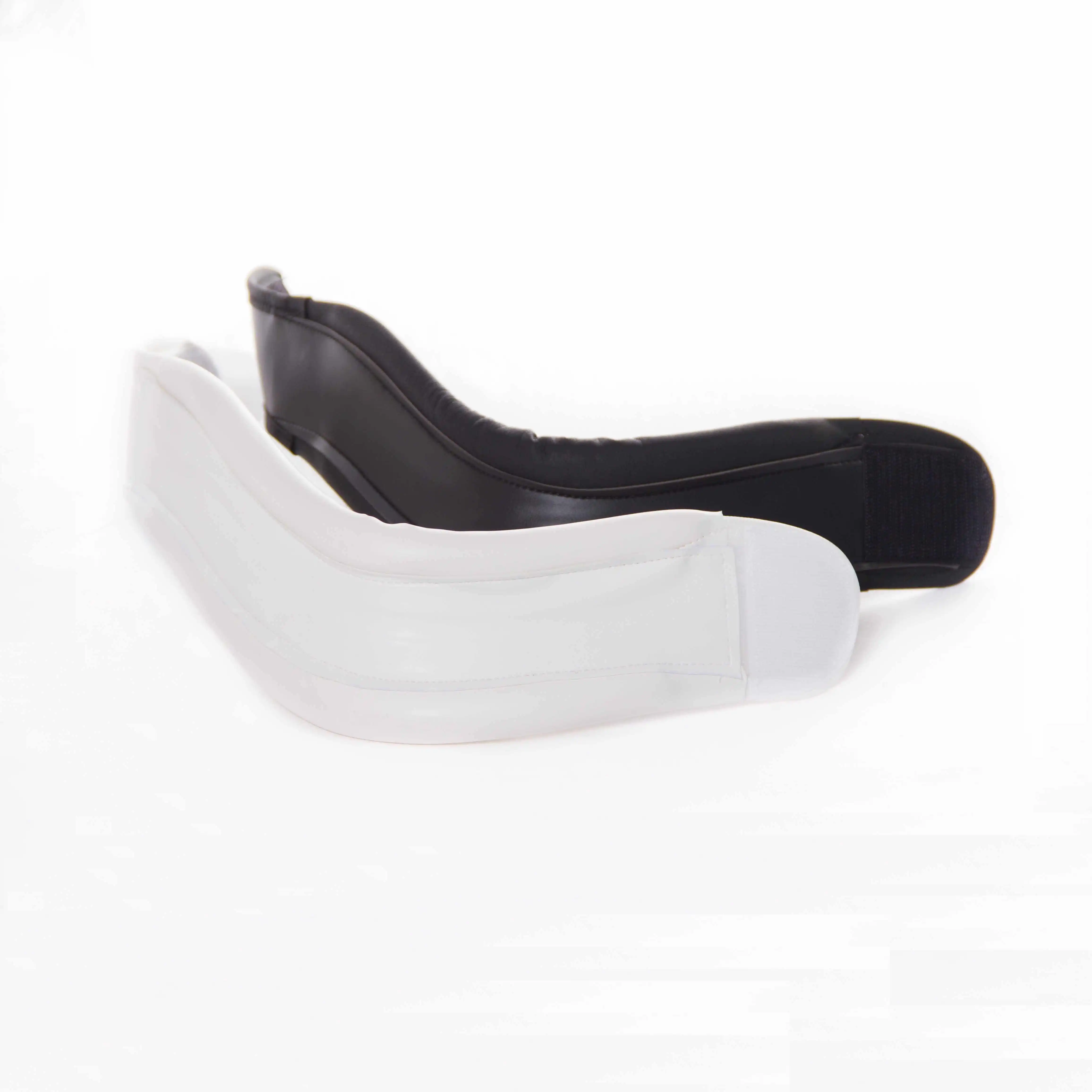 Collier cervical CERVICAL AIR en différents coloris pour soulager les douleurs